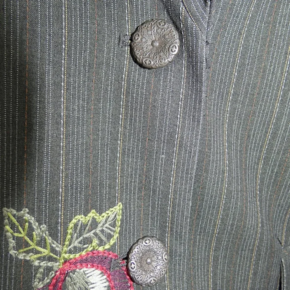 Embroidered Floral Pinstripe Blazer Size 8 Black Whimsigoth Boho Grunge Y2K - Picture 7 of 9